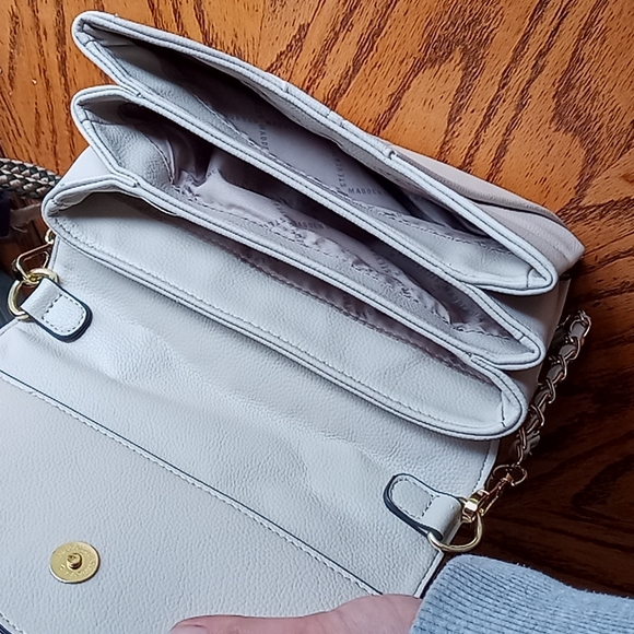 Steve madden white chain satchel crossbody handbag like new euc - Picture 3 of 8